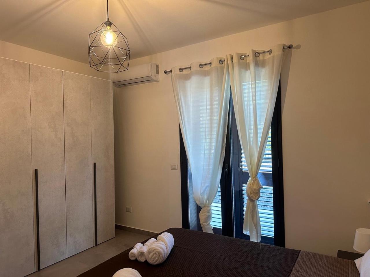 Amour Ici - Villa Intera Nicolosi Esterno foto